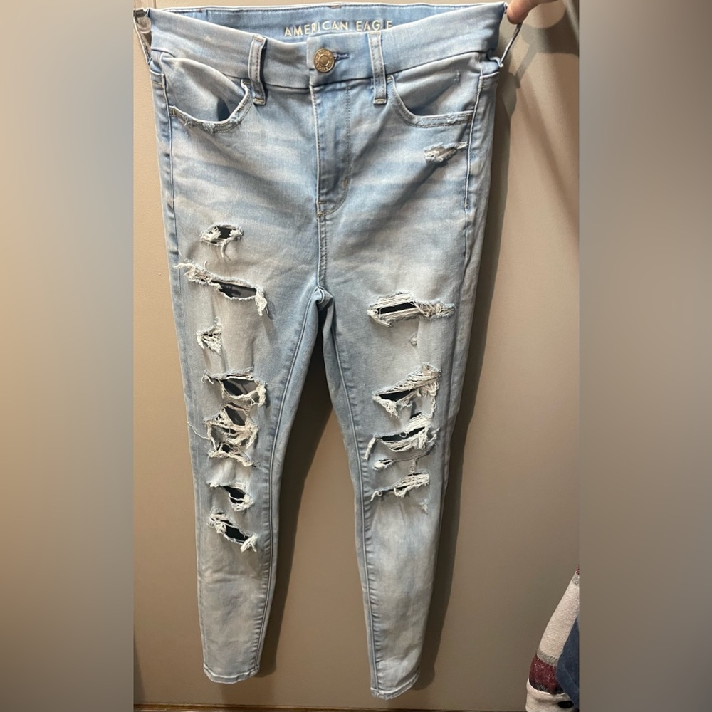 American eagle skinny jeans light wash US size 4